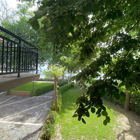 Paparizou Apartments Kokkino Nero Ngoại thất bức ảnh