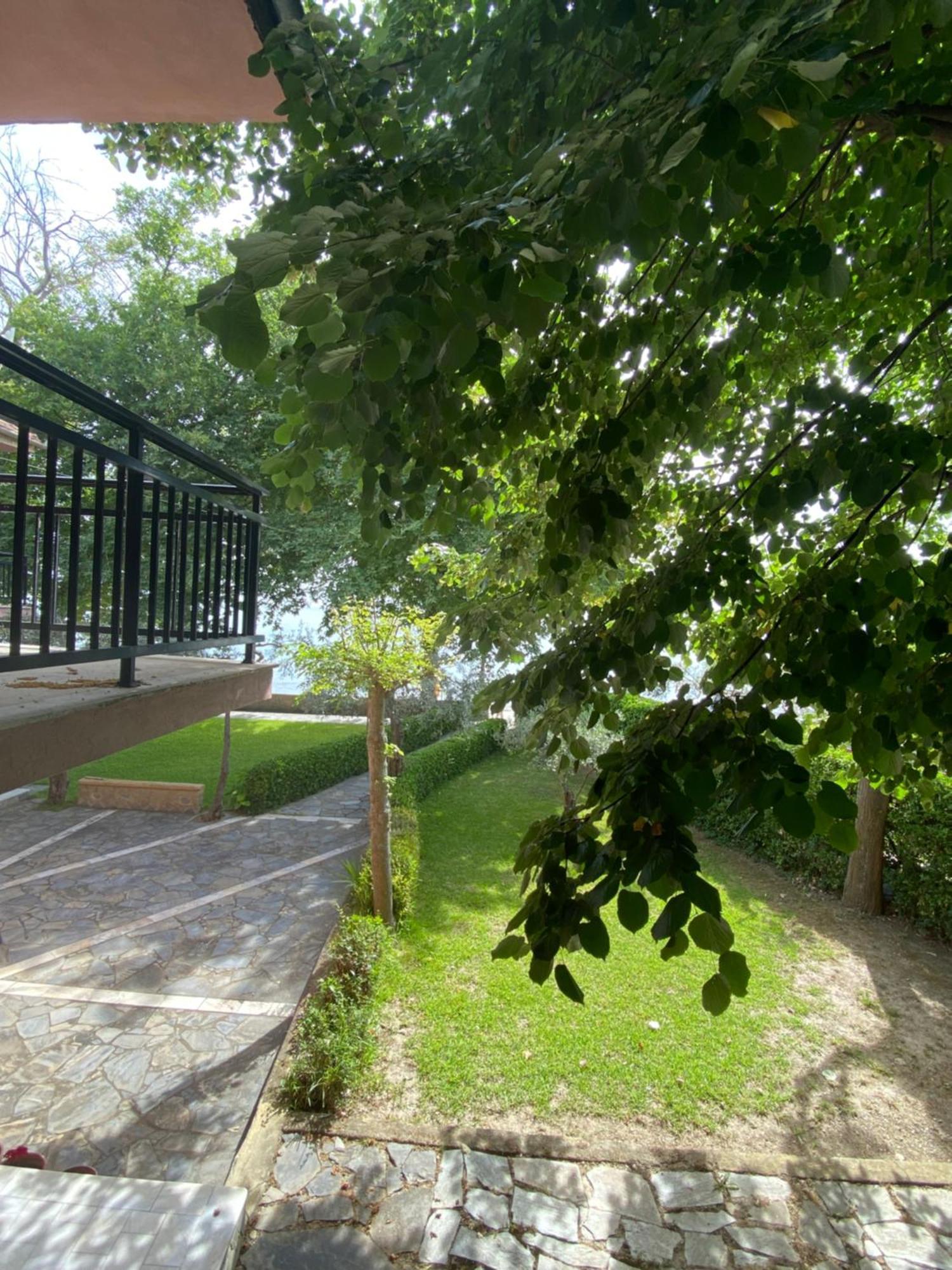 Paparizou Apartments Kokkino Nero Ngoại thất bức ảnh